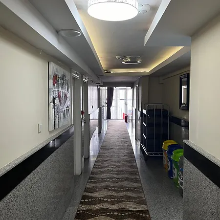 şeref Otel